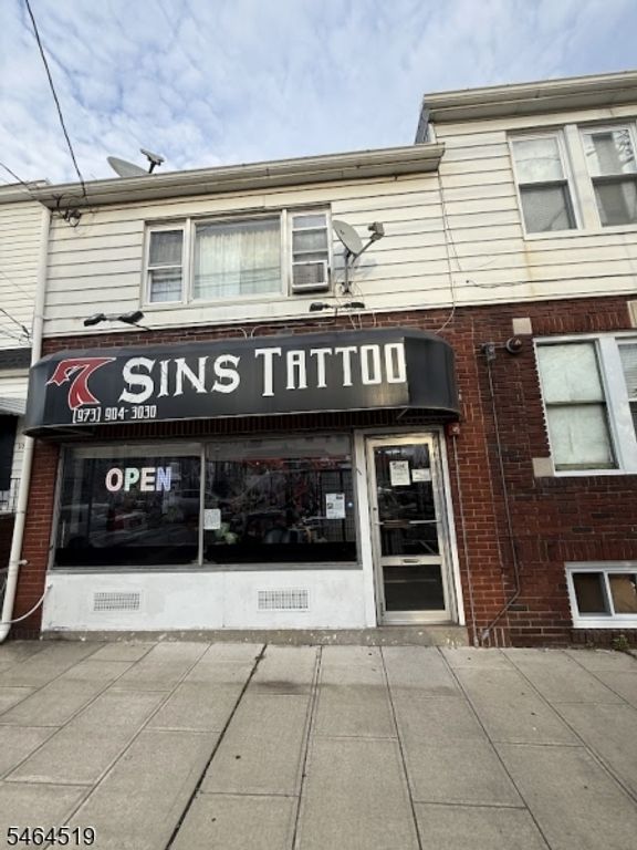 332 Belmont Ave, Haledon Boro, NJ 07508 — photo 3