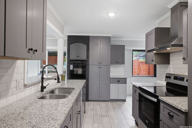 4103 MOUNT LAUREL, San Antonio, TX 78240