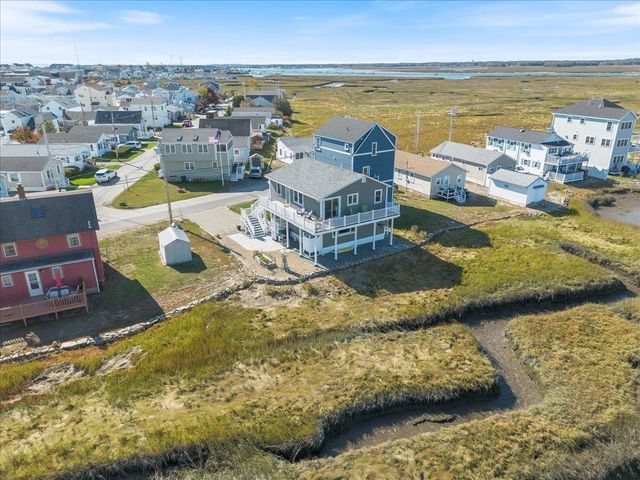 72 Island Path, Hampton, NH 03842