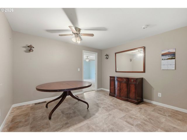 91153 N MILLER St, Eugene, OR 97408