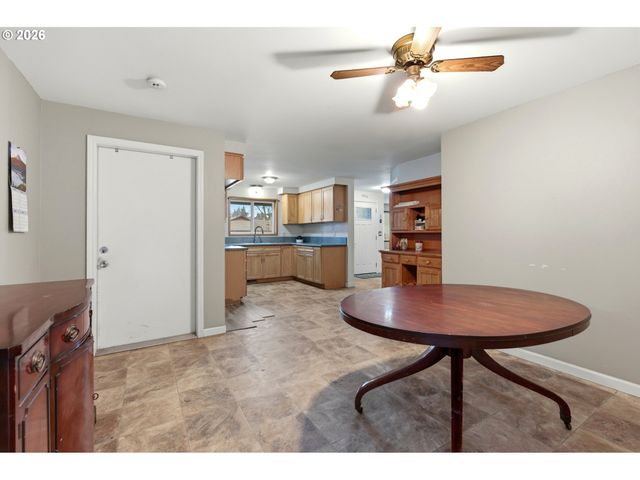 91153 N MILLER St, Eugene, OR 97408