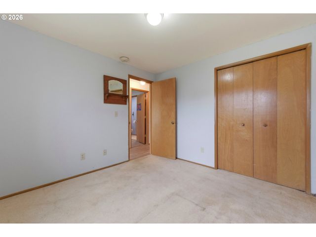 91153 N MILLER St, Eugene, OR 97408