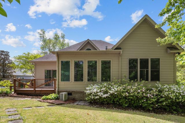 1 Joshua Drive, Chocowinity, NC 27817