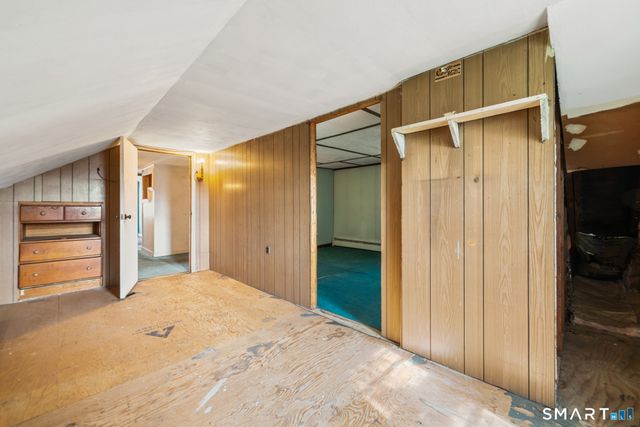 7 Hamburg Street, Shelton, CT 06484