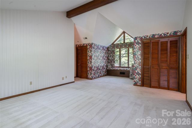 25 E Forest Road, Asheville, NC 28803