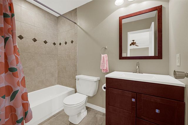 2379 Briarwest Boulevard 85, Houston, TX 77077