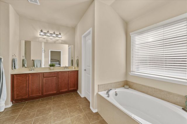 8741 Sierra Trail, Cross Roads, TX 76227