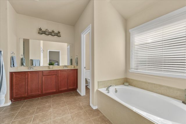 8741 Sierra Trail, Cross Roads, TX 76227