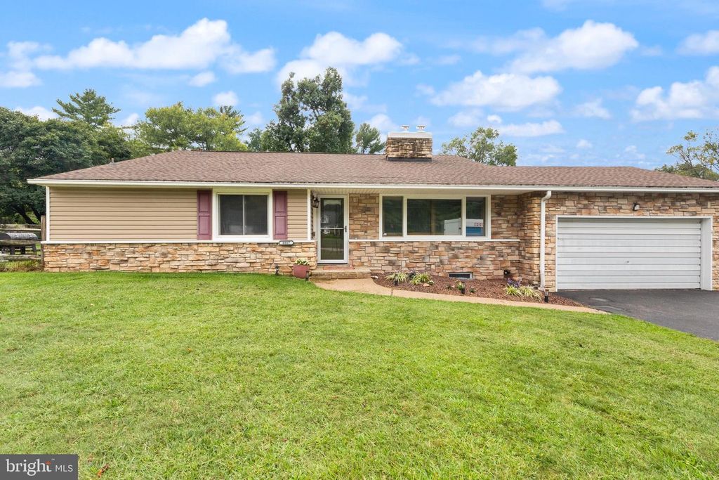 6607 MOUNT VISTA RD, Kingsville, MD 21087