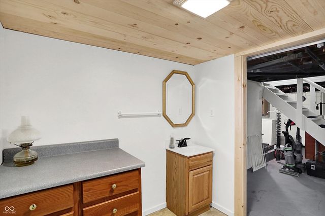 315 Federal Drive, Anderson, IN 46013