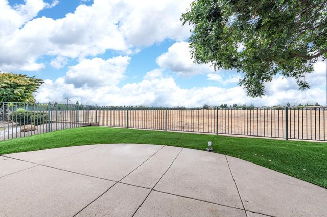 7232 Delta Breeze Ln, Roseville, CA 95747