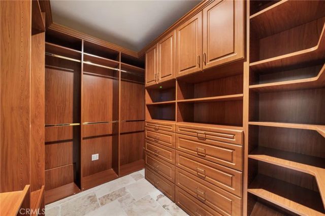10696 Skyline Drive, North Tustin, CA 92705