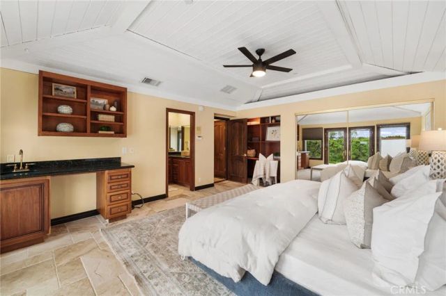 10696 Skyline Drive, North Tustin, CA 92705