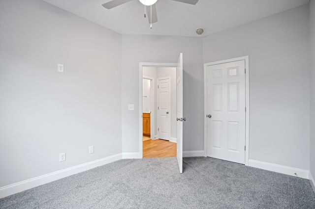 485 S Halifax Ct, Clarksville, TN 37040