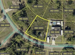905 Kanuga ST E, Lehigh Acres, FL 33974