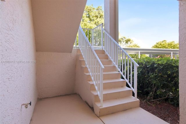 338 Bradstrom Circle A104, Naples, FL 34113