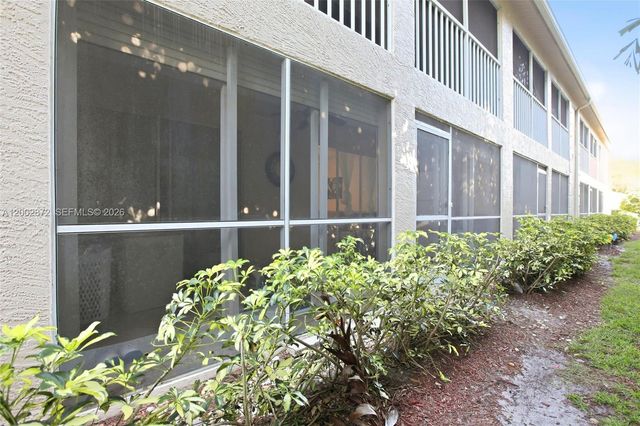 338 Bradstrom Circle A104, Naples, FL 34113