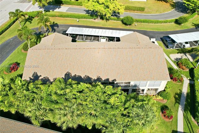 338 Bradstrom Circle A104, Naples, FL 34113
