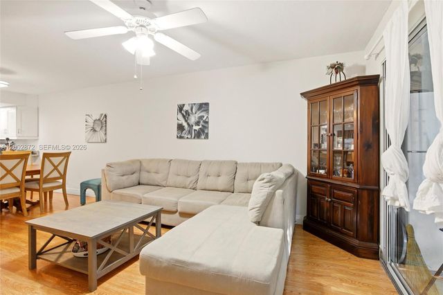 338 Bradstrom Circle A104, Naples, FL 34113