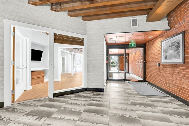 343 Commercial St 112, Boston, MA 02109