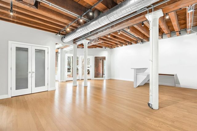 343 Commercial St 112, Boston, MA 02109