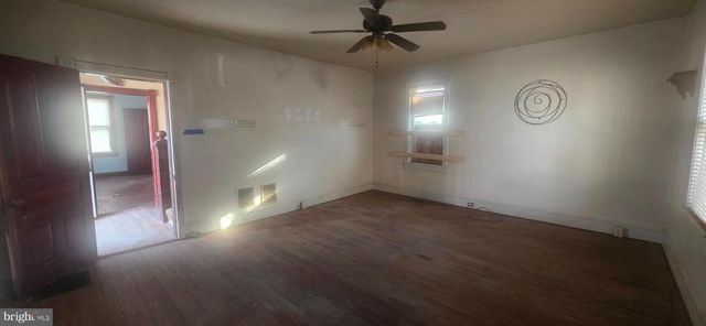 418 MCDOWELL AVE, Hagerstown, MD 21740