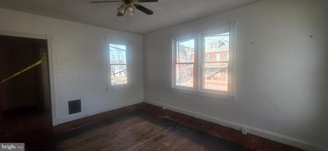 418 MCDOWELL AVE, Hagerstown, MD 21740