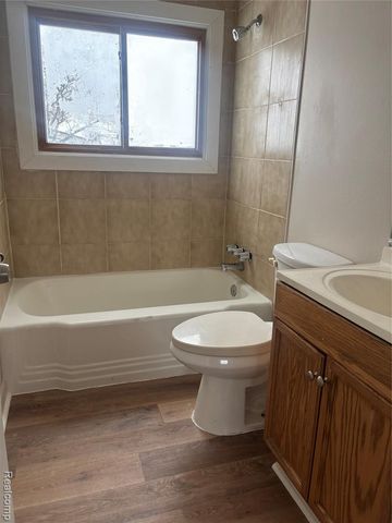 31808 Avondale Street, Westland, MI 48186