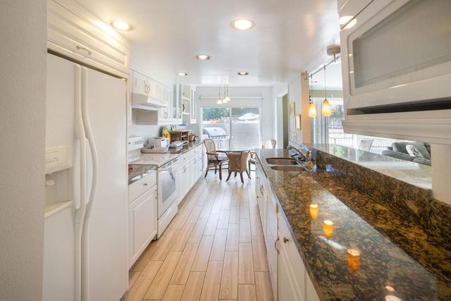 68355 Paseo Real 13, Cathedral City, CA 92234