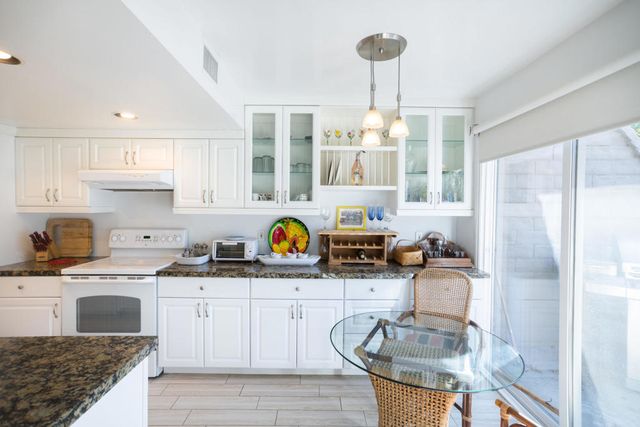 68355 Paseo Real 13, Cathedral City, CA 92234