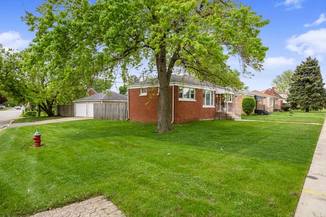 4405 Butterfield Road, Hillside, IL 60162