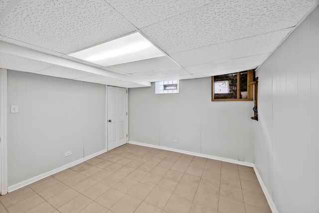 4405 Butterfield Road, Hillside, IL 60162