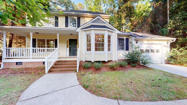 165 Sandhurst Place, Southern Pines, NC 28387