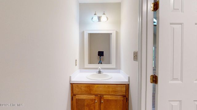 165 Sandhurst Place, Southern Pines, NC 28387