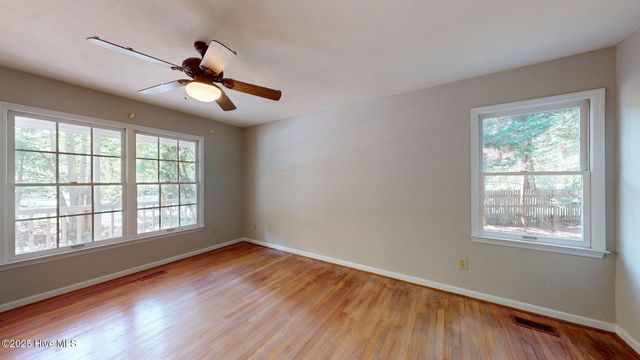 165 Sandhurst Place, Southern Pines, NC 28387