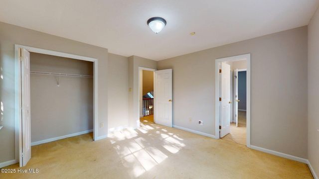 165 Sandhurst Place, Southern Pines, NC 28387