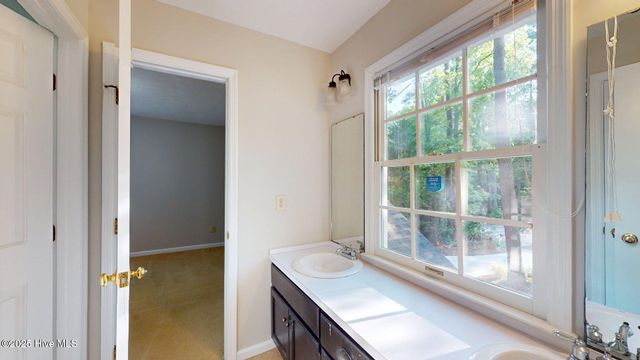 165 Sandhurst Place, Southern Pines, NC 28387