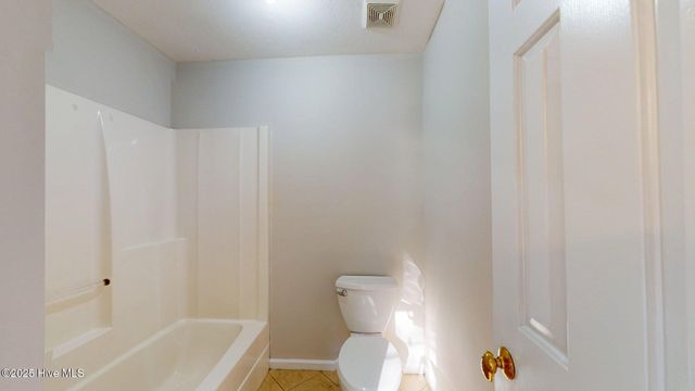 165 Sandhurst Place, Southern Pines, NC 28387