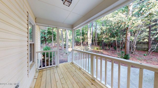 165 Sandhurst Place, Southern Pines, NC 28387