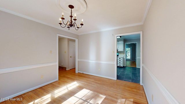 165 Sandhurst Place, Southern Pines, NC 28387