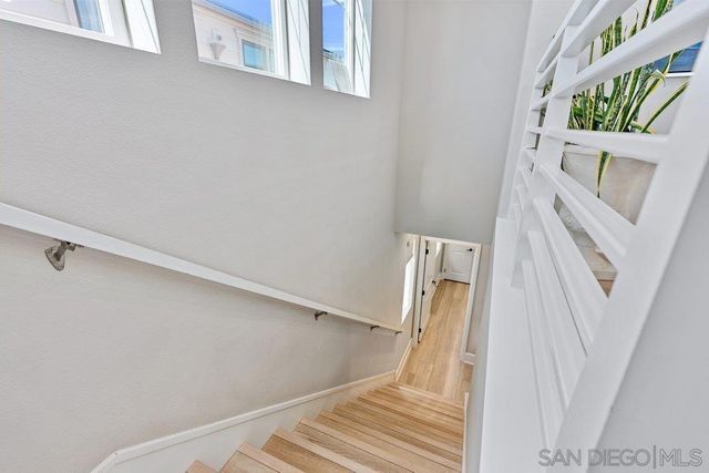 823 Jersey Court, San Diego, CA 92109