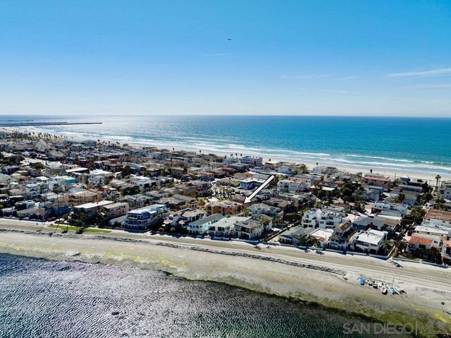 823 Jersey Court, San Diego, CA 92109