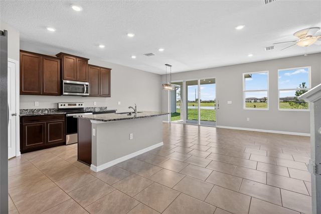 32107 CONCHSHELL SAIL STREET, Wesley Chapel, FL 33545