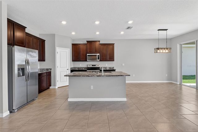 32107 CONCHSHELL SAIL STREET, Wesley Chapel, FL 33545