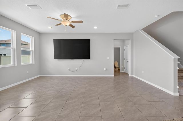32107 CONCHSHELL SAIL STREET, Wesley Chapel, FL 33545