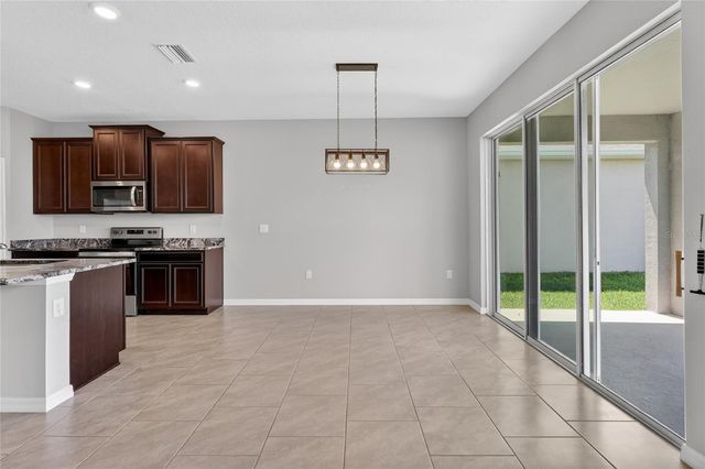 32107 CONCHSHELL SAIL STREET, Wesley Chapel, FL 33545