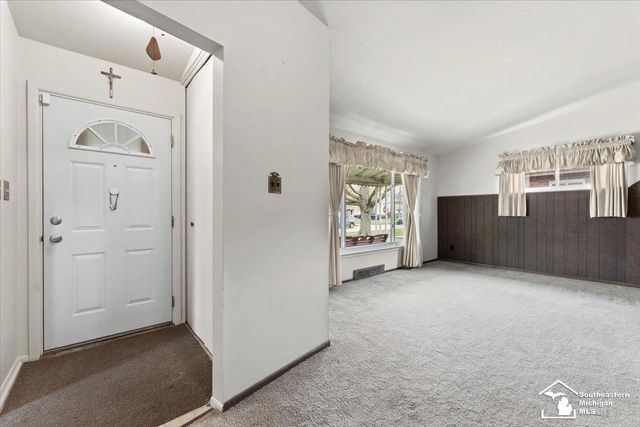 8435 Clippert Street, Taylor, MI 48180