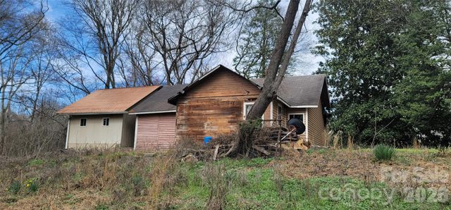 1939 River Road, Lincolnton, NC 28092