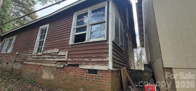 1939 River Road, Lincolnton, NC 28092