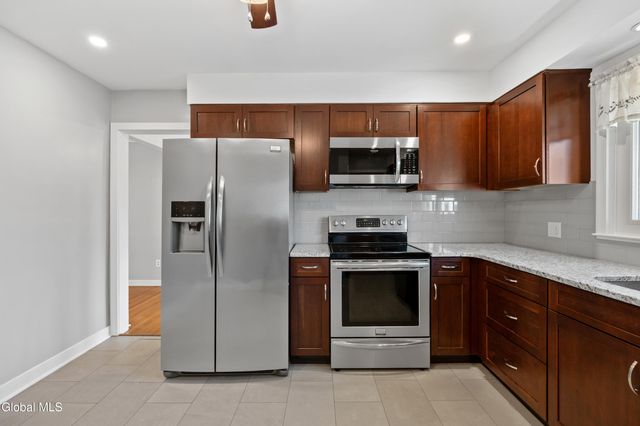 1265 Lexington Avenue, Schenectady, NY 12309